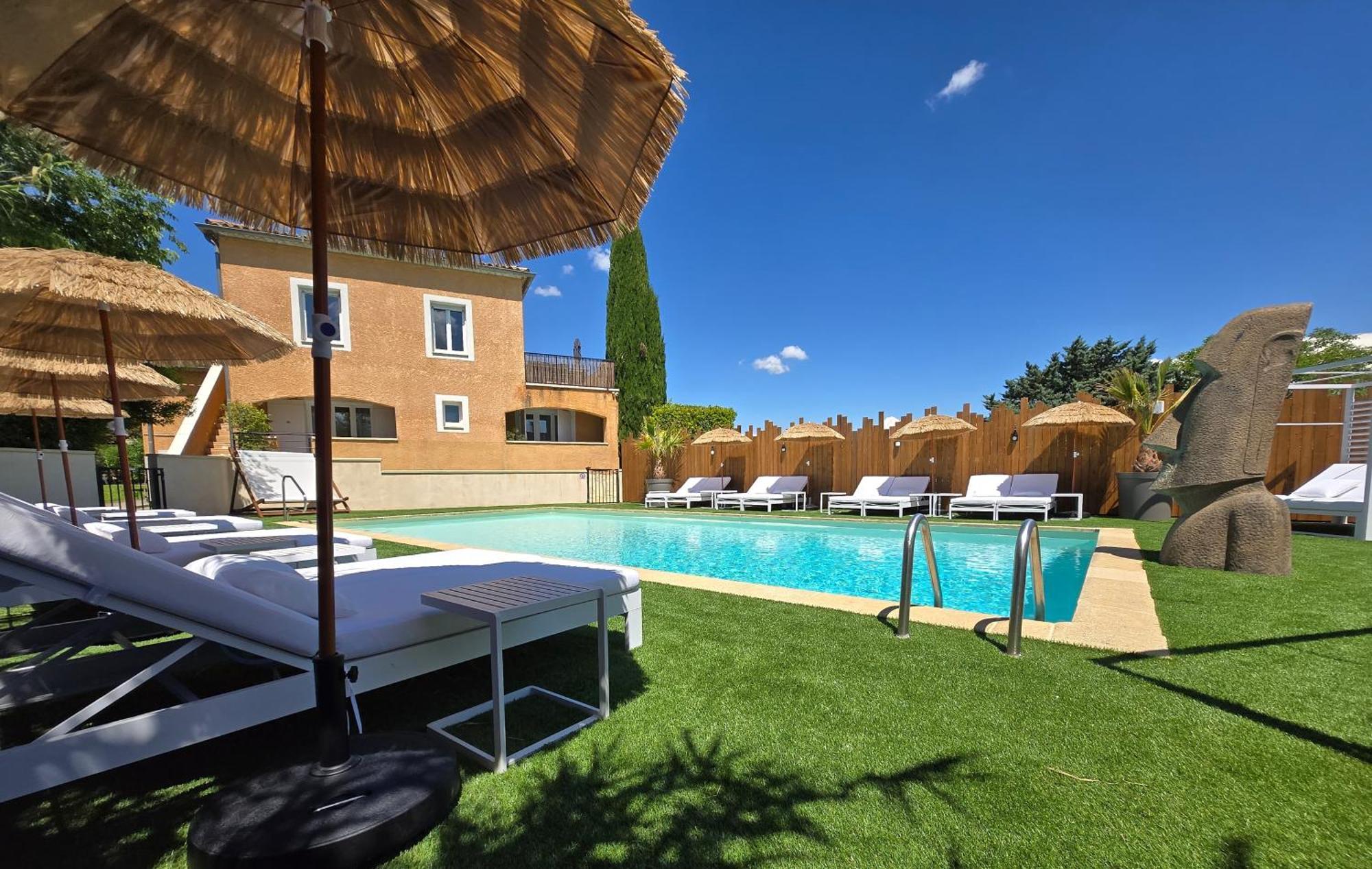 Hotel Le Saint-Genies Uzès Exteriör bild