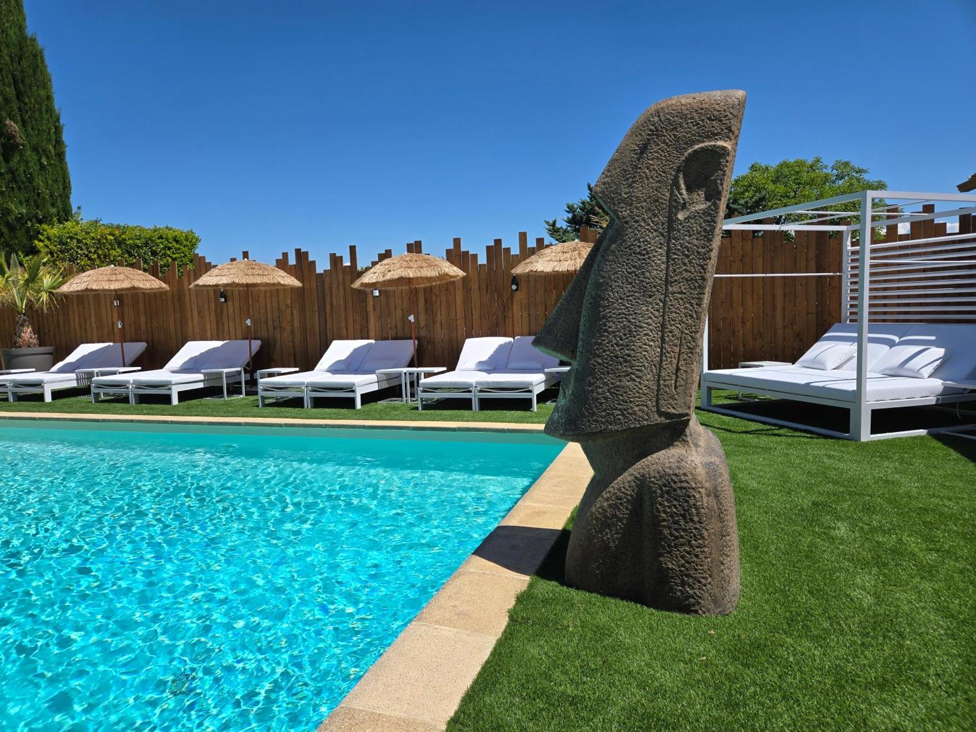 Hotel Le Saint-Genies Uzès Exteriör bild
